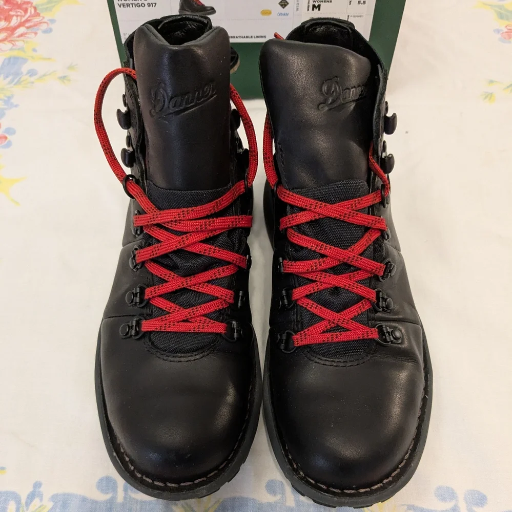 Danner Women’s Vertigo 917 Boots Black Size 8M Gortex, Red and Black Laces - Picture 3 of 13